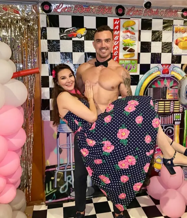 Robi Topless Waiter and Bartender
